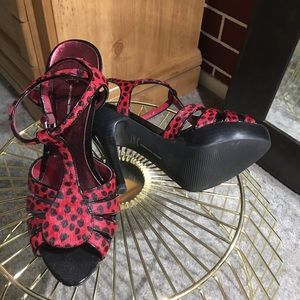 NWOT- INC Red high heel funky shoes.
